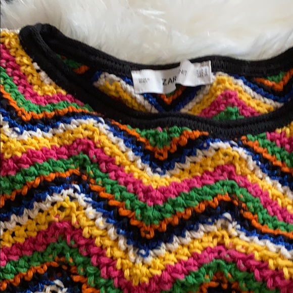 multicolor crochet set shorts and top - Picture 8 of 9